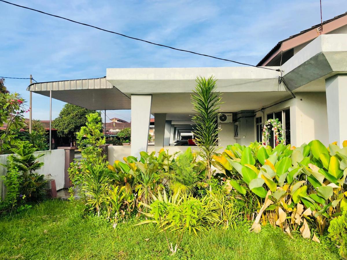 Homestay Lestary Near Taiping Fast Wifi Netflix エクステリア 写真