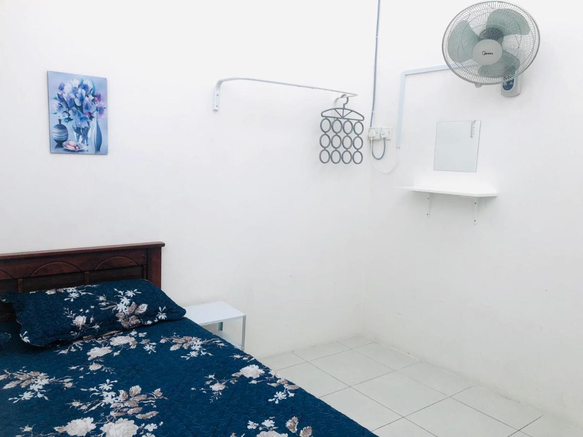 Homestay Lestary Near Taiping Fast Wifi Netflix エクステリア 写真