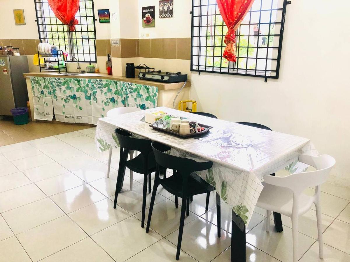 Homestay Lestary Near Taiping Fast Wifi Netflix エクステリア 写真